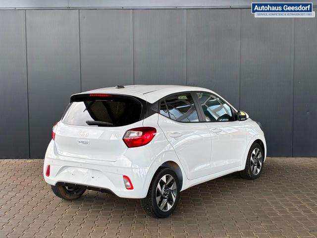 Hyundai i10 MPI 1.0 63PS Comfort / CarPlay Navi Kamera Tempomat Alu 15'' 