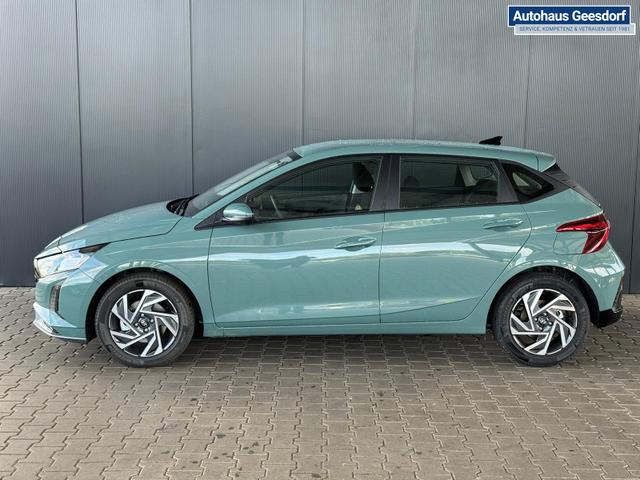 Hyundai i20 Smart 1.0 T-GDi 90PS 7-DCT AT / Tempomat Navi PDC hinten Kamera Sitz + Lenkradheizung Alu 16'' 