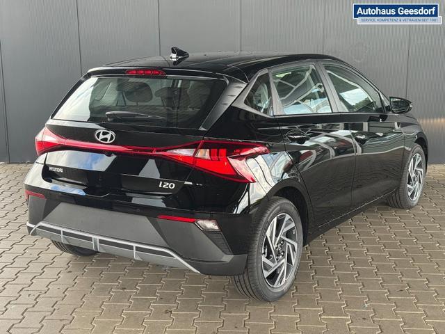 Hyundai i20 Smart 1.0 T-GDi 90PS 7-DCT AT / Tempomat Navi PDC hinten Kamera Sitz + Lenkradheizung Alu 16'' 