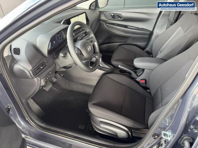 Hyundai i20 Smart 1.0 T-GDi 90PS 7-DCT AT / Tempomat Navi PDC hinten Kamera Sitz + Lenkradheizung Alu 16'' 