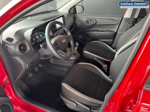 Hyundai i10 MPI 1.0 63PS Comfort / CarPlay Navi Kamera Tempomat Alu 15'' 