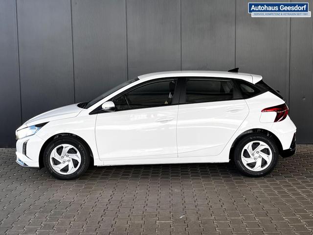 Hyundai i20 Trend 1.0 T-GDi 90PS 6MT / Navi Tempomat PDC H. mit Kamera 