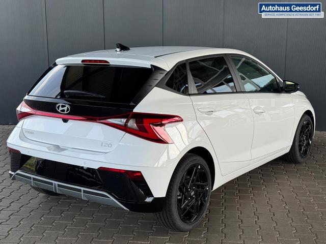 Hyundai i20 Black-Line STYLE 1,0 T-GDi 7-DCT / Navi Tempomat Spurhalteassistent Kamera Sitz + Lenkradheizung LED 