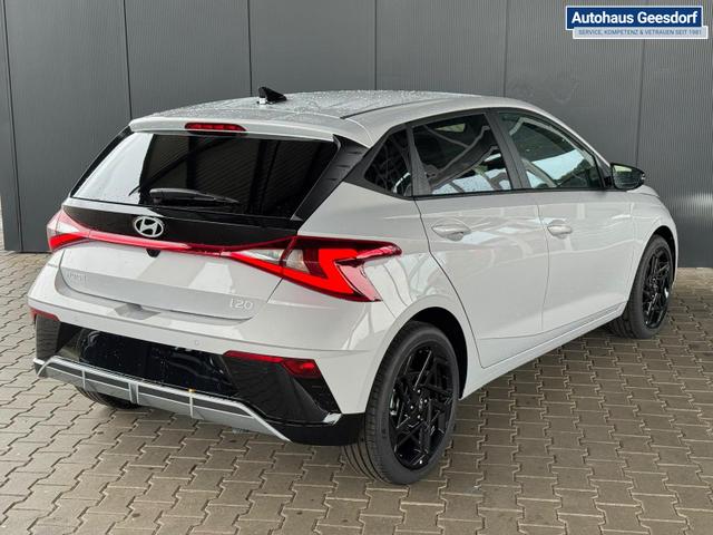 Hyundai i20 Black-Line STYLE 1,0 T-GDi 7-DCT / Navi Tempomat Spurhalteassistent Kamera Sitz + Lenkradheizung LED 