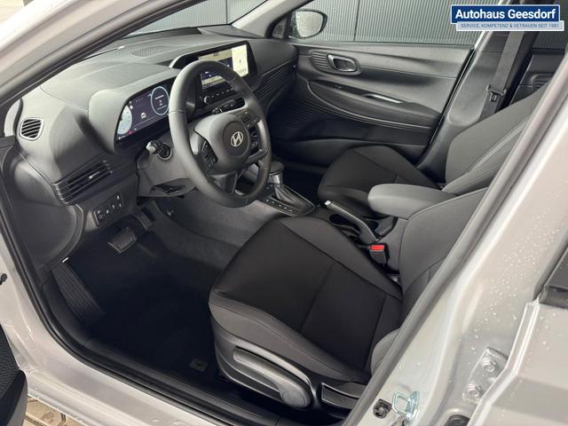 Hyundai i20 Black-Line STYLE 1,0 T-GDi 7-DCT / Navi Tempomat Spurhalteassistent Kamera Sitz + Lenkradheizung LED 