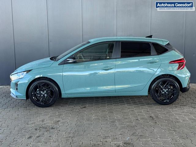 Hyundai i20 Black-Line STYLE 1,0 T-GDi 7-DCT / Navi Tempomat Spurhalteassistent Kamera Sitz + Lenkradheizung LED 
