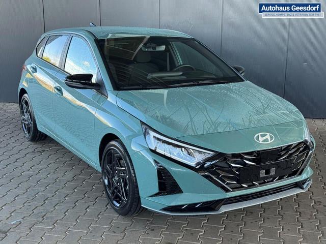 Hyundai i20 Black-Line STYLE 1,0 T-GDi 7-DCT / Navi Tempomat Spurhalteassistent Kamera Sitz + Lenkradheizung LED 