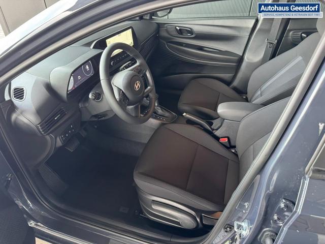 Hyundai i20 Go Plus! 1.0 T-GDI 90PS 7-DCT / Navi Spurhalteassistent /Tempomat Kamera Sitz + Lenkradheizung Alu 16'' 