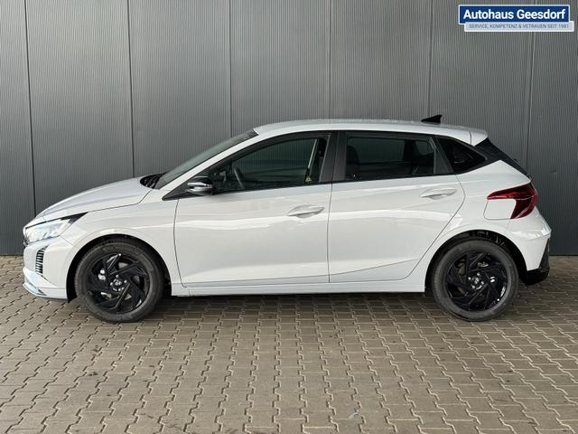 Hyundai i20 Go Plus! 1.0 T-GDI 90PS 7-DCT / Navi Spurhalteassistent /Tempomat Kamera Sitz + Lenkradheizung Alu 16'' 