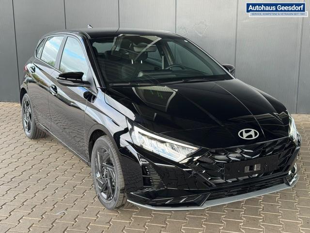 Hyundai i20 Go Plus! 1.0 T-GDI 90PS 7-DCT / Navi Spurhalteassistent /Tempomat Kamera Sitz + Lenkradheizung Alu 16'' 