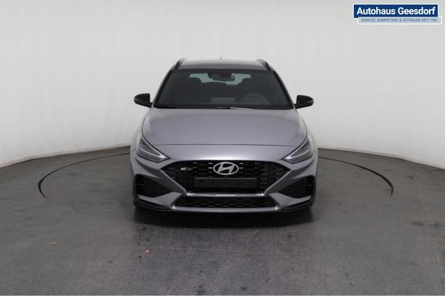 Hyundai i30 Kombi N-Line (N-Line) 1,5 T-GDi 103 kW (140 PS) 7-Gang-DCT 
