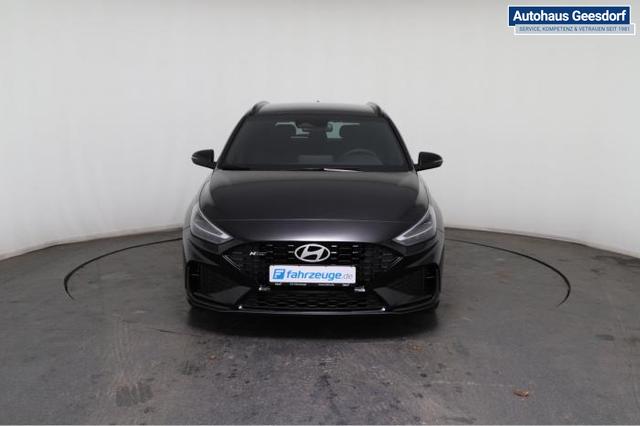 Hyundai i30 Kombi N-Line (N-Line) 1,5 T-GDi 103 kW (140 PS) 7-Gang-DCT 