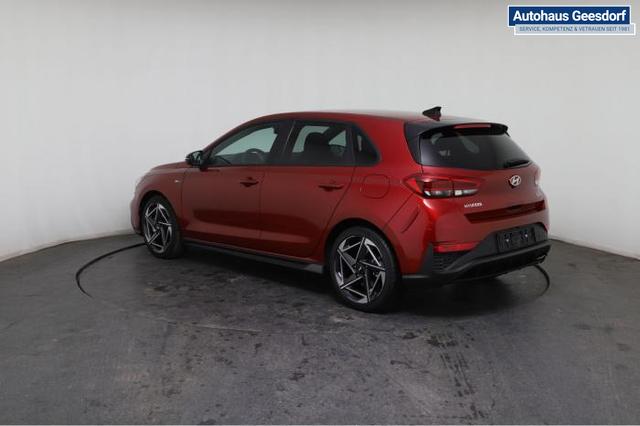 Hyundai i30 N-Line HB (N-Line) 1.5 T-GDI 103kW (140 PS) 7-Gang-DCT 