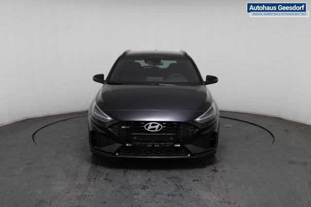 Hyundai i30 Kombi N-Line (N-Line) 1,5 T-GDi 103 kW (140 PS) 7-Gang-DCT 