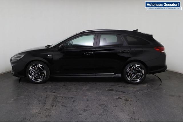 Hyundai i30 Kombi N-Line (N-Line) 1.5 T-GDi 103 kW (140 PS) 7-Gang-DCT 