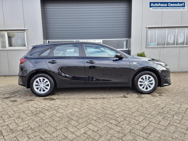Kia Ceed Vision 1.5 T-GDi 140PS Automatik Klimaautomatik Alarmanlage Sitzheizung Lenkradheizung Navi PDC Rückf.Kamera Bluetooth Touchscreen Apple CarPlay Android Auto Tempomat 
