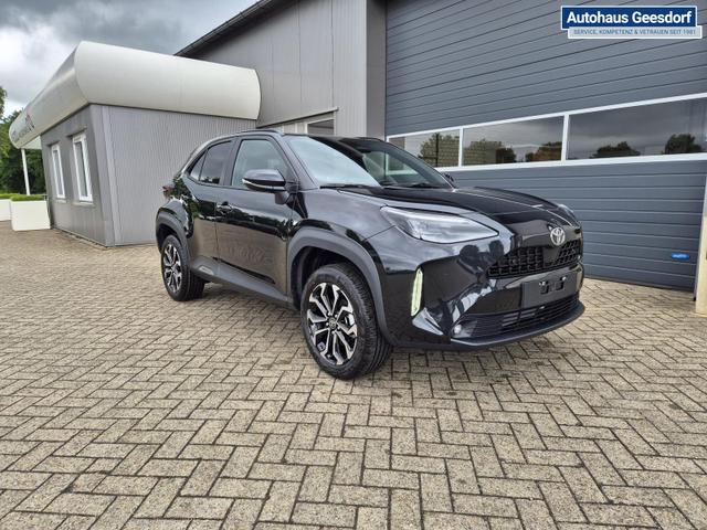 Toyota Yaris Cross 1.5VVT-iE 130PS Automatik Teamplayer Klimaautomatik Sitzheizung Lenkradheizung PDC v+h Rückf.Kamera 17-LM abged.Scheiben 2xKeyless DAB+ Bluetooth Touchscreen Apple CarPlay Android Auto 