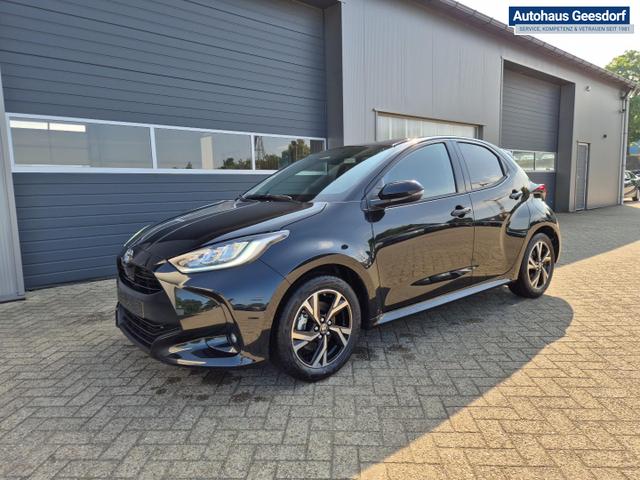 Toyota Yaris 1.5VVT-iE 116PS Automatik Teamplayer Klimaautomatik Sitzheizung Lenkradheizung Rückf.Kamera 16-LM abged.Scheiben 2xKeyless DAB+ Bluetooth Touchscreen Apple CarPlay Android Auto ACC 