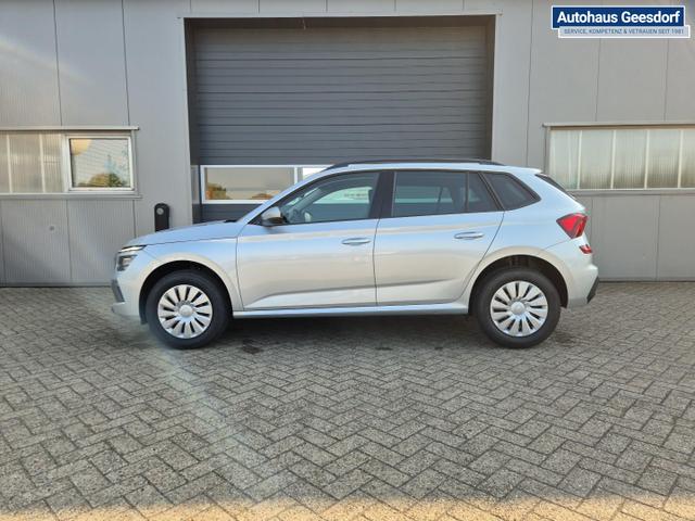Skoda Kamiq 1.0 TSI 115PS DSG Selection Matrix-LED Sitzheizung Garantieverlängerung Klimaautomatik Parksensoren Skoda-Radio drahtlos Apple CarPlay + Android Auto Digital Cockpit Tempomat abg.Scheiben 