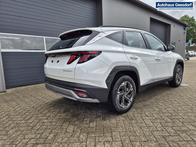 Hyundai TUCSON 1.6 T-GDI 160PS Sitzheizung Lenkradheizung Klimaautomatik Navi 12,3"-Touchscreen DAB+ wireless Apple CarPlay + Android Auto PDC v+h Rückf.Kamera 2xKeyless 17-LM 
