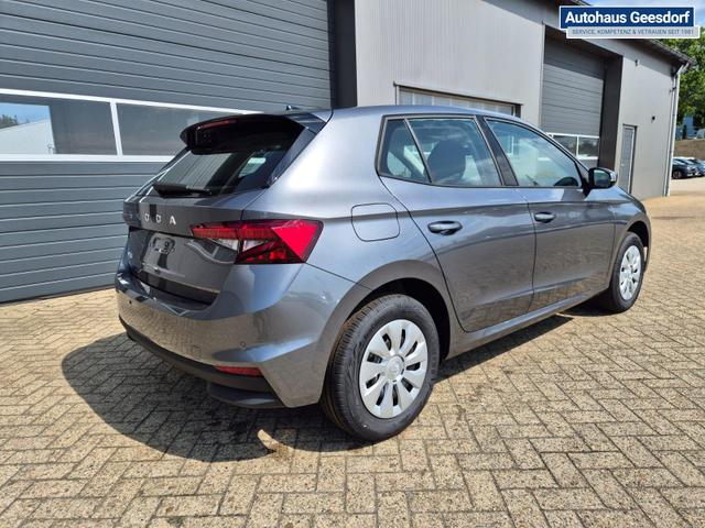 Skoda Fabia 1.0 TSI 115PS DSG Selection 5-türig Rückf.Kamera Parksensoren Sitzheizung Multifunktionslenkrad Klima Skoda-Radio Bluetooth Touchscreen Tempomat Nebelsch. Apple CarPlay + Android Auto 