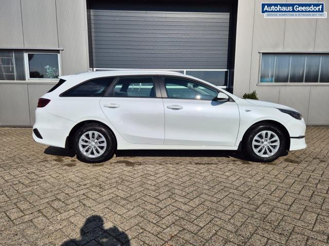 Kia Ceed Sportswagon Vision 1.5 T-GDi 140PS Automatik Klimaautomatik Alarmanlage Sitzheizung Lenkradheizung Navi PDC Rückf.Kamera Bluetooth Touchscreen Apple CarPlay Android Auto Tempomat 