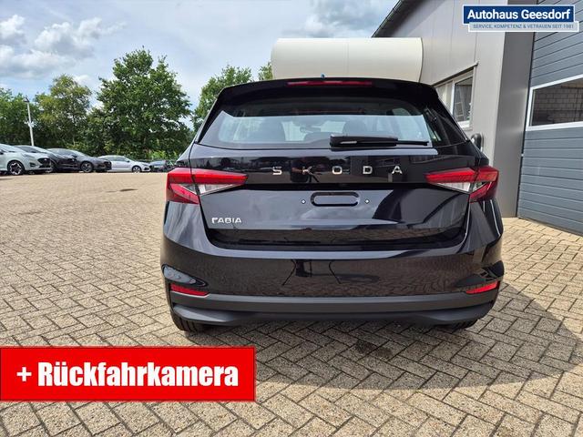 Skoda Fabia 1.0 TSI 115PS DSG Selection 5-t&uuml;rig R&uuml;ckf.Kamera Parksensoren Sitzheizung Multifunktionslenkrad Klima Skoda-Radio Bluetooth Touchscreen Tempomat Nebelsch. Apple CarPlay + Android Auto 