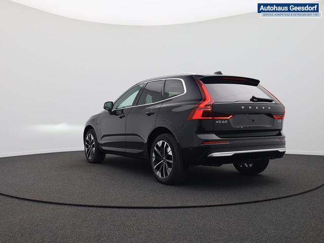 Volvo XC60 T6 Ultra AWD PHEV 350PS Automatik elektr. PanoDach Nappaleder 360°Kamera PDC v+h ACC el.Heckklappe Harma/Kadon-Sound Klimaautomatik Standheizung Sitzheizung Lenkradheizung Frontscheibe beheizb. Navi Apple CarPlay Android Auto 20-LM 