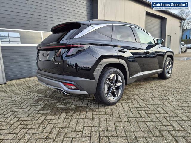 Hyundai TUCSON Trend 1.6 T-GDI 150PS Automatik TZ 2026 Teil-Leder Sitzheizung v+h Lenkradheizung Klimaautomatik Navi Touchscreen DAB+ Apple CarPlay + Android Auto PDC R&uuml;ckf.-Kamera Matrix-LED-Scheinw. 