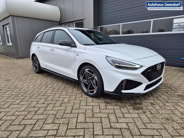 Hyundai i30 Kombi 1.6 T-GDI 150PS Automatik N-Line MY2026 Sitzheizung Lenkradheizung Klimaautomatik Navi 10,3"-Touchscreen Bluelink Apple CarPlay + Android Auto PDC v+h R&uuml;ckf.Kamera 18-LM 