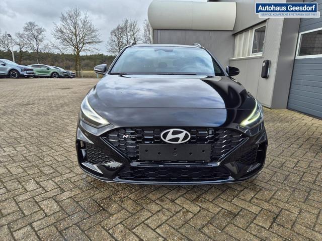 Hyundai i30 Kombi 1.6 T-GDI 150PS Automatik N-Line MY2026 Sitzheizung Lenkradheizung Klimaautomatik Navi 10,3"-Touchscreen Bluelink Apple CarPlay + Android Auto PDC v+h R&uuml;ckf.Kamera 18-LM 