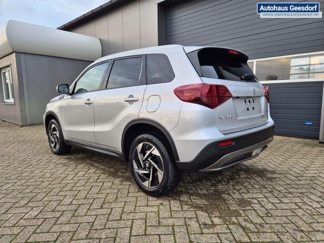 Suzuki Vitara Comfort+ 110PS Automatik MHEV 4x4 ALLGRIP 1.4 Boosterjet Teilleder Navi Klimaautomatik Sitzheizung ACC PDC v+h R&uuml;ckf.Kamera Suzuki-Radio Apple CarPlay Android Auto Touchscreen 2xKeyless 17-LM 