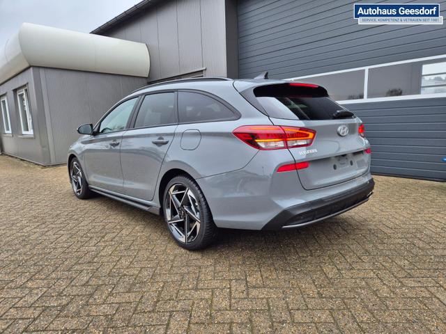 Hyundai i30 Kombi 1.6 T-GDI 150PS Automatik N-Line MY2026 Sitzheizung Lenkradheizung Klimaautomatik Navi 10,3"-Touchscreen Bluelink Apple CarPlay + Android Auto PDC v+h R&uuml;ckf.Kamera 18-LM 