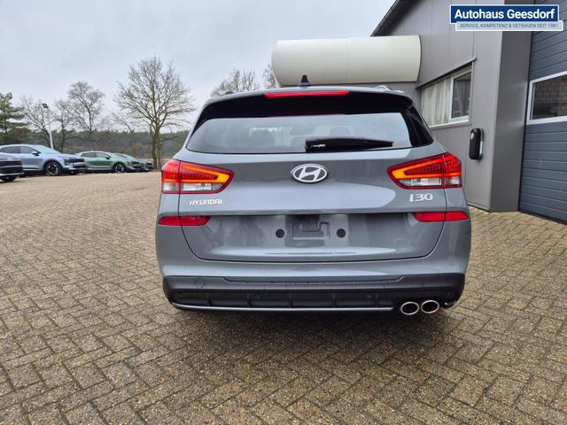 Hyundai i30 Kombi 1.6 T-GDI 150PS Automatik N-Line MY2026 Sitzheizung Lenkradheizung Klimaautomatik Navi 10,3"-Touchscreen Bluelink Apple CarPlay + Android Auto PDC v+h R&uuml;ckf.Kamera 18-LM 