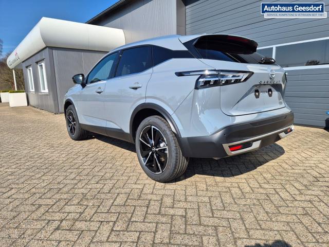 Nissan Qashqai 1.3 DIG-T MHEV 158 PS X-Tronic Tekna Voll-Leder Klimaautomatik PanoGlasdach Sitzheizung Lenkradheizung Navi Head-Up Display elektr. Heckklappe ACC PDC v+h 360&deg;Kamera DAB Bluetooth Touchscreen Apple CarPlay Android Auto 19"LM 