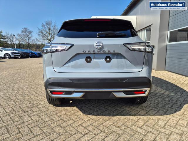 Nissan Qashqai 1.3 DIG-T MHEV 158 PS X-Tronic Tekna Voll-Leder Klimaautomatik PanoGlasdach Sitzheizung Lenkradheizung Navi Head-Up Display elektr. Heckklappe ACC PDC v+h 360&deg;Kamera DAB Bluetooth Touchscreen Apple CarPlay Android Auto 19"LM 