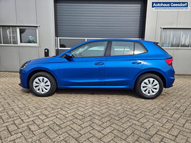 Skoda Fabia 1.0 TSI 95PS Selection 5-t&uuml;rig R&uuml;ckf.Kamera Parksensoren Sitzheizung Multifunktionslenkrad Klima Skoda-Radio Bluetooth Touchscreen Tempomat Nebelsch. Apple CarPlay + Android Auto 