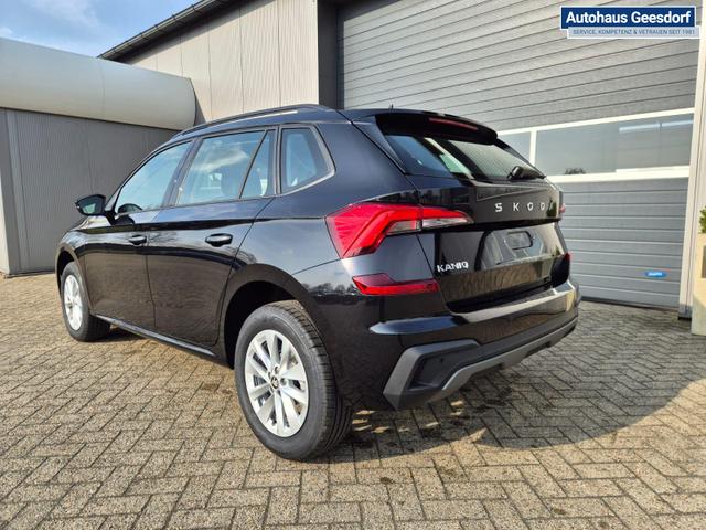 Skoda Kamiq 1.0 TSI 115PS DSG Selection AHK R&uuml;ckf.Kamera PDC v+h Sitzheizung Klimaautomatik Skoda-Radio Apple CarPlay + Android Auto Tempomat Garantieverl&auml;ngerung 16"LM 