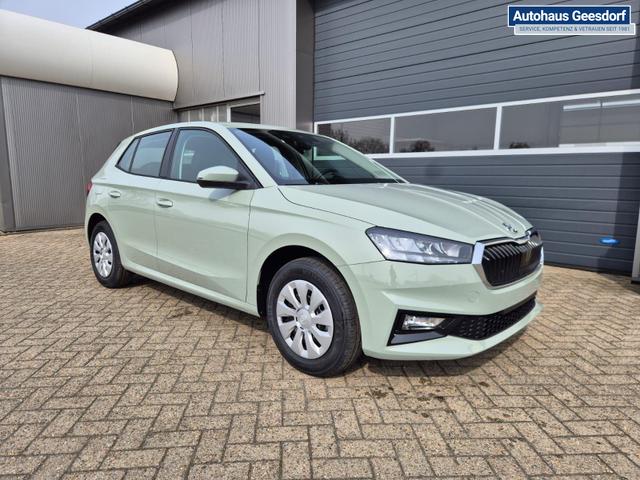 Skoda Fabia 1.0 TSI 95PS Selection 5-t&uuml;rig R&uuml;ckf.Kamera Parksensoren Sitzheizung Multifunktionslenkrad Klima Skoda-Radio Bluetooth Touchscreen Tempomat Nebelsch. Apple CarPlay + Android Auto 