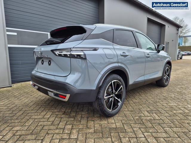 Nissan Qashqai 1.3 DIG-T MHEV 158 PS X-Tronic Tekna Voll-Leder Klimaautomatik PanoGlasdach Sitzheizung Lenkradheizung Navi Head-Up Display elektr. Heckklappe ACC PDC v+h 360&deg;Kamera DAB Bluetooth Touchscreen Apple CarPlay Android Auto 19"LM 