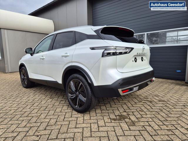 Nissan Qashqai 1.3 DIG-T MHEV 140PS Tekna Voll-Leder Klimaautomatik PanoGlasdach Sitzheizung Lenkradheizung Navi Head-Up Display elektr. Heckklappe ACC PDC v+h 360&deg;Kamera DAB Bluetooth Touchscreen Apple CarPlay Android Auto 19"LM 