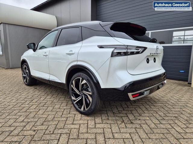 Nissan Qashqai 1.3 DIG-T MHEV 158 PS X-Tronic Tekna Premium Paket 20"LM Teil-Leder PanoGlasdach Klimaautomatik Sitzheizung Lenkradheizung Navi Head-Up Display elektr. Heckklappe ACC PDC v+h 360&deg;Kamera DAB Bluetooth Touchscreen Apple CarPlay Android Auto 
