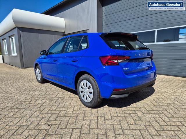 Skoda Fabia 1.0 TSI 95PS Selection 5-t&uuml;rig R&uuml;ckf.Kamera Parksensoren Sitzheizung Multifunktionslenkrad Klima Skoda-Radio Bluetooth Touchscreen Tempomat Nebelsch. Apple CarPlay + Android Auto 