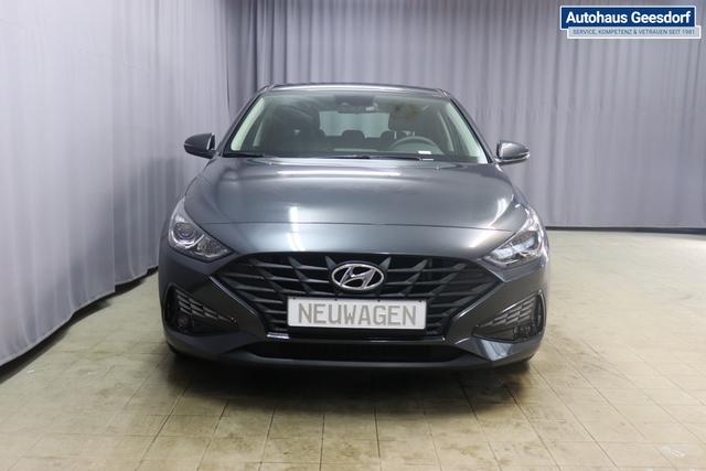Hyundai i30 FL 1.0 T-GDi 7DCT Comfort CP MY23 88kW 48V Dark Knight 