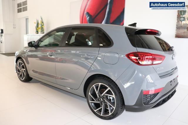 Hyundai i30 N Line 1.5 TGDi 117 kW (160 PS) Navigationssystem, DAB, Bluetooth, Android Auto, Apple CarPlay, 2-Zonen-Klimaautomatik, Rückfahrkamera, Sitzheizung, Lenkradheizung, 18" Leichtmetallfelgen, uvm. 