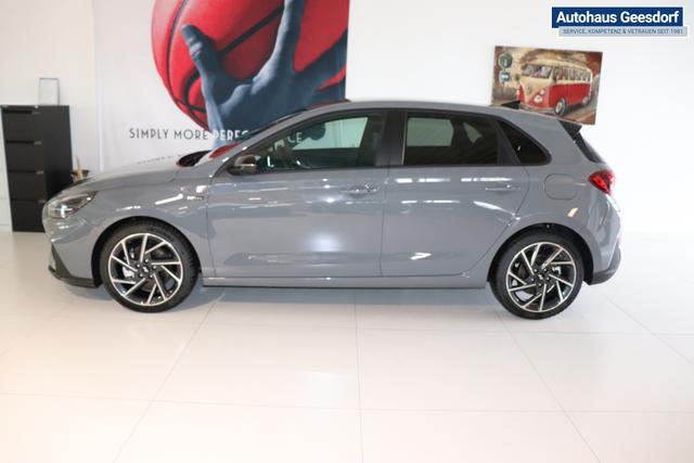Hyundai i30 N Line 1.5 TGDi 117 kW (160 PS) Navigationssystem, DAB, Bluetooth, Android Auto, Apple CarPlay, 2-Zonen-Klimaautomatik, Rückfahrkamera, Sitzheizung, Lenkradheizung, 18" Leichtmetallfelgen, uvm. 