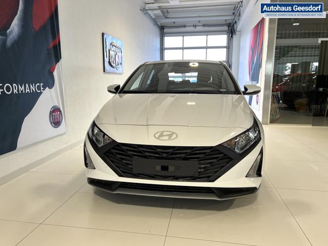 Hyundai i20 1,2 Comfort Atlas White, Beispielbilder, ggf. teilweise mit Sonderausstattung