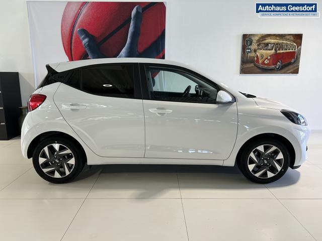 Hyundai i10 GO Plus Atlas White, Beispielbilder, ggf. teilweise mit Sonderausstattung