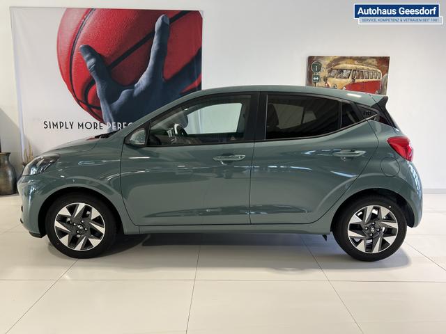 Hyundai i10 Go Plus MT Mangrove Green, Beispielbilder, ggf. teilweise mit Sonderausstattung