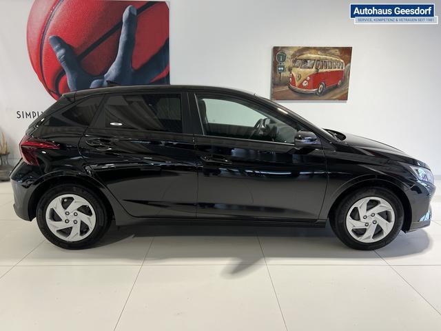 Hyundai i20 GO Phantom Black, Beispielbilder, ggf. teilweise mit Sonderausstattung